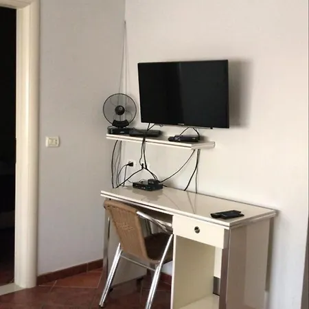 The White Apartment Durres